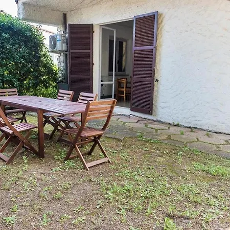 M083 - Marcelli, Trilocale Con Giardino Al Mareverde *
